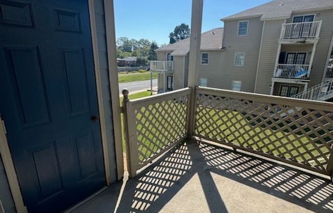 2 beds, 2 baths, 900 sqft, $1,038, Unit 202C