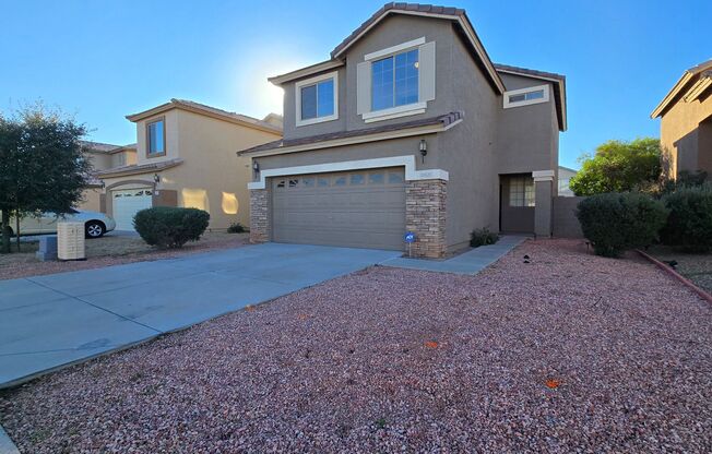 Clean and Cozy home in desirable area!