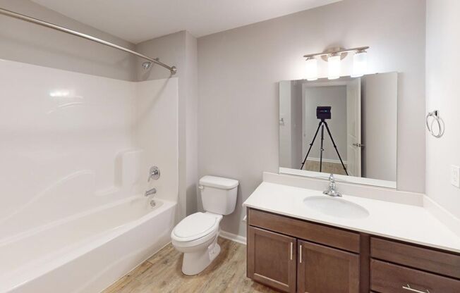 3 beds, 2 baths, 1,175 sqft, $1,899