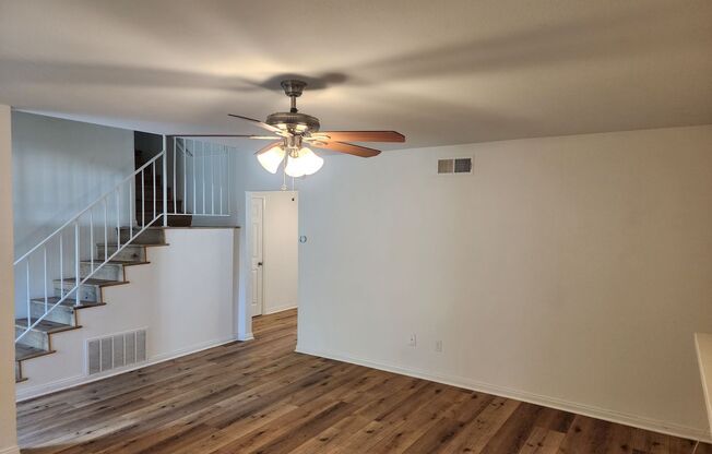 3 beds, 2.5 baths, 1,500 sqft, $3,500, Unit Unit 1