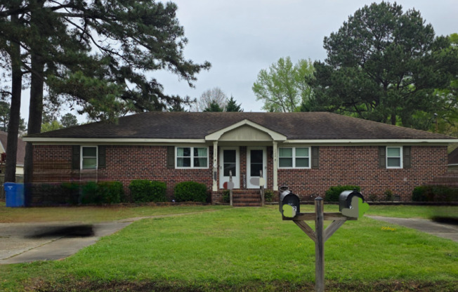 220 FRANK DR