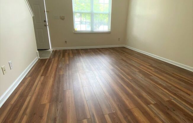 Updated 2 bedroom in fantastic location near Duke Med Center, on busline & convenient to many local amenities!