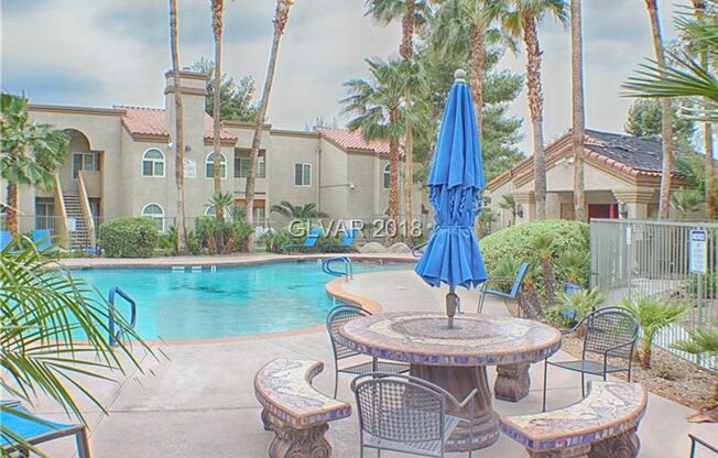 Beautiful Downstairs 3 Bedroom