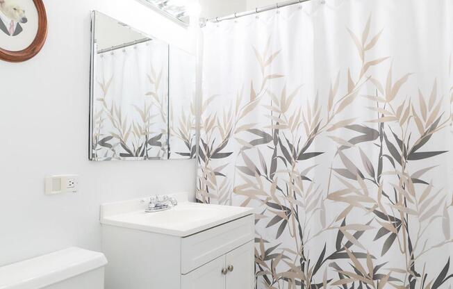 1 bed, 1 bath, 627 sqft, $4,795, Unit 10-H