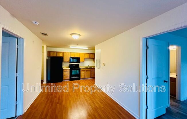 376 S KERR AVE