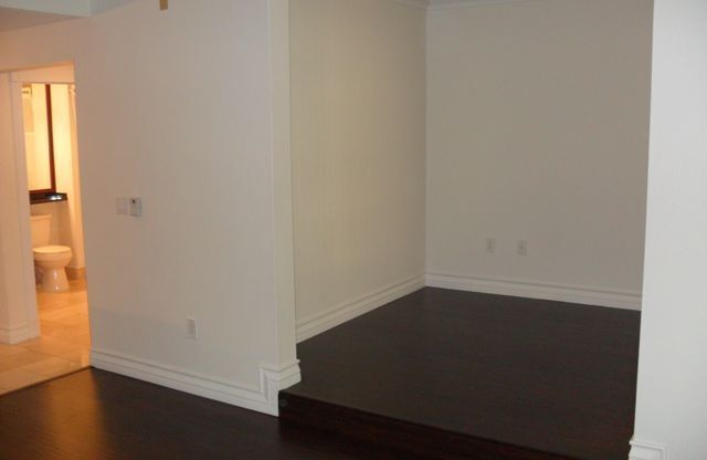 Meridian STUDIO Condo