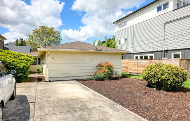 Updated 2 Bedroom, 1 Bathroom Duplex in the Heart of North Portland