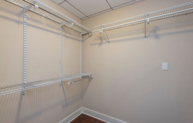 1 bed, 1.5 baths, 970 sqft, $2,379, Unit 701