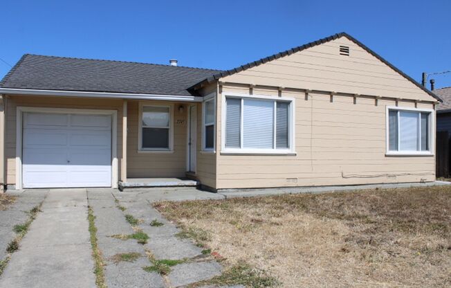 2745 Rollingwood Dr., San Pablo, CA 94806
