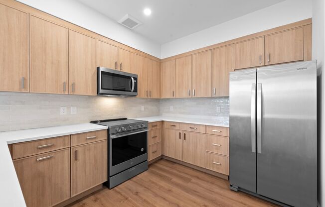 1 bed, 1 bath, 730 sqft, $2,800, Unit 210