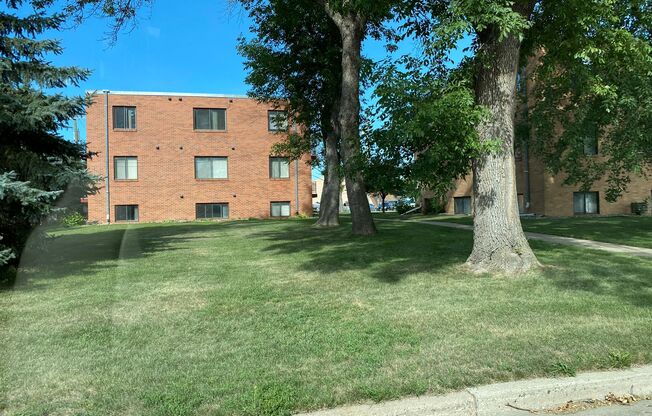 1 bed, 1 bath, 500 sqft, $655, Unit 15