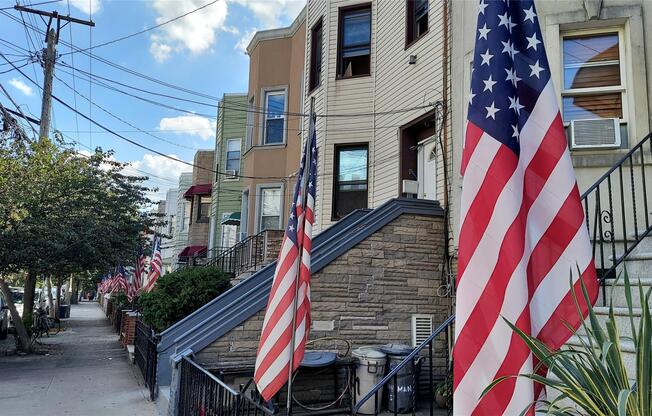 65 HAUSMAN ST
