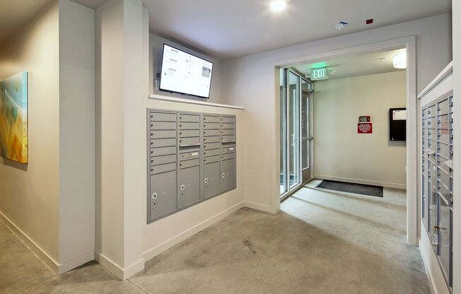 Studio, 1 bath, 244 sqft, $1,575, Unit 205 - Furnished