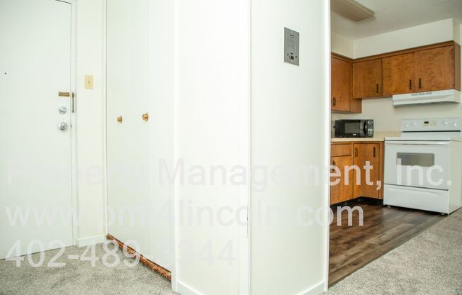 1 bed, 1 bath, $815, Unit # 415