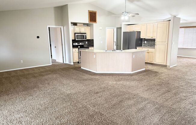 Charming One-Level Ranch in Peaceful Battle Ground Neighborhood