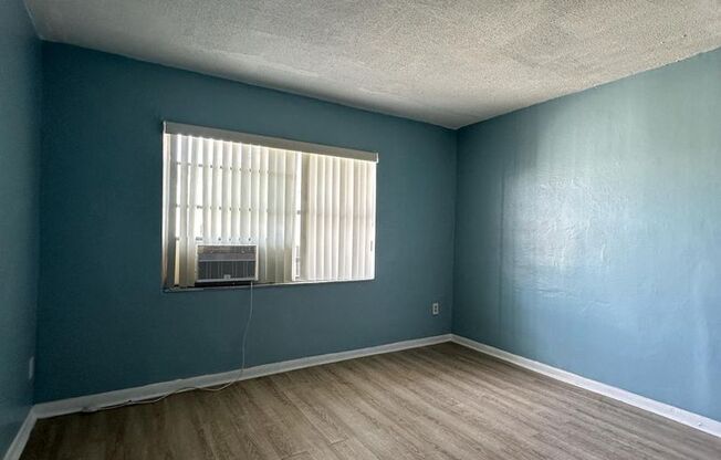 2 beds, 1 bath, 750 sqft, $1,800, Unit 5300-26