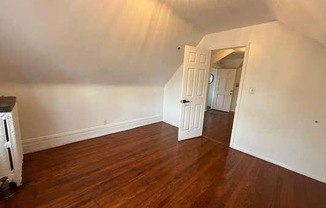 8504 89 AVE