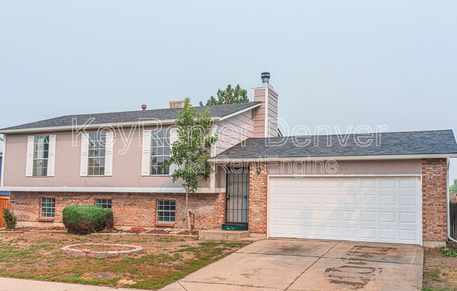 4560 N EUREKA CT