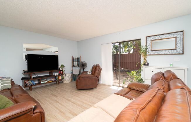 2 beds, 2 baths, $1,799