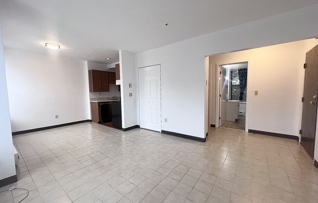 1 bed, 1 bath, 550 sqft, $2,500, Unit 102