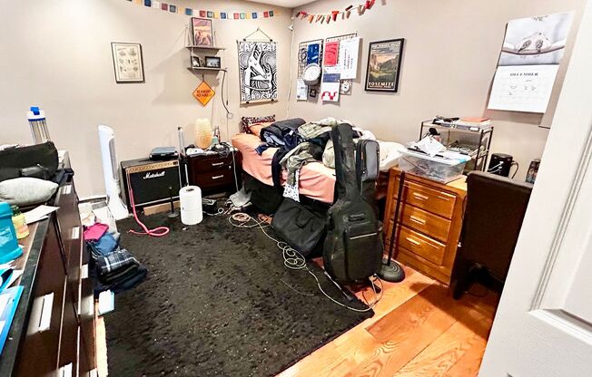 2 beds, 1 bath, 768 sqft, $2,425, Unit 324