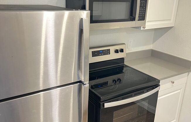 1 bed, 1 bath, 620 sqft, $1,425, Unit 102