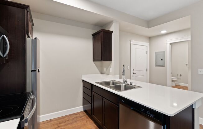 1 bed, 1 bath, 539 sqft, $1,725, Unit D-205