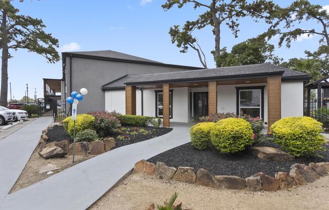 Shenandoah Woods Apartments Leasing Office