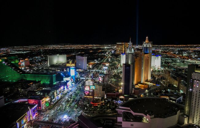 Waldorf Astoria Las Vegas- 1 bed .5 bath on the 39th floor!