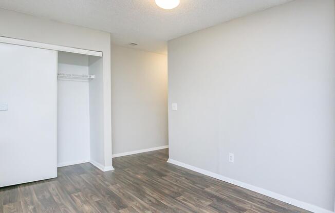 2 beds, 2 baths, 997 sqft, $1,225