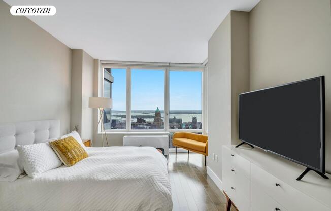 2 beds, 2 baths, 1,170 sqft, $7,500, Unit 38H