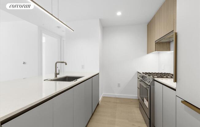 1 bed, 1 bath, 704 sqft, $4,950, Unit 2907