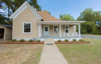 2900 W 15 ST