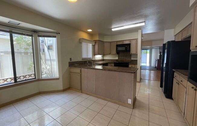 2 beds, 2.5 baths, $3,100