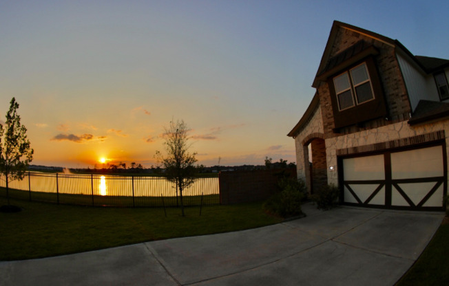 12803 SILVERBANK RUN DR