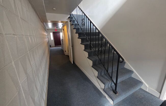 1 bed, 1 bath, 625 sqft, $840, Unit 9350F
