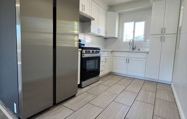 LA CRESCENTA APT