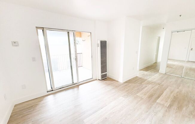2637 Manhattan Pl Apartments LLC