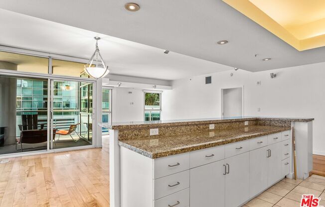 2 beds, 2.5 baths, 1,770 sqft, $5,995, Unit 324