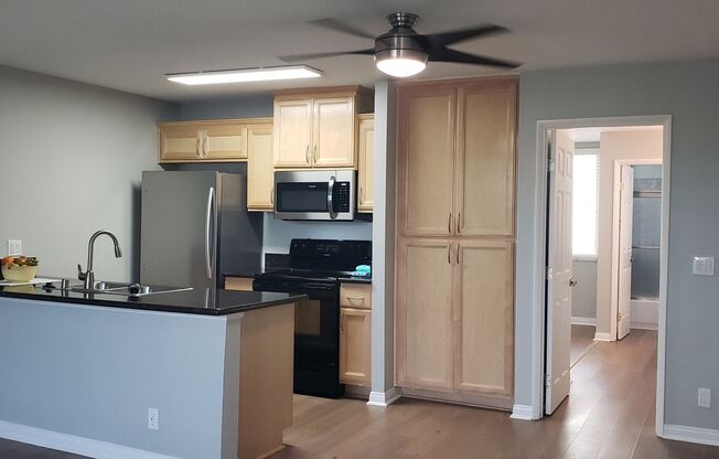 1 bed, 1 bath, 750 sqft, $2,315, Unit 0021