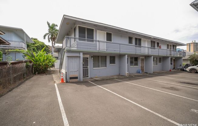 1719 Nuuanu Ave.