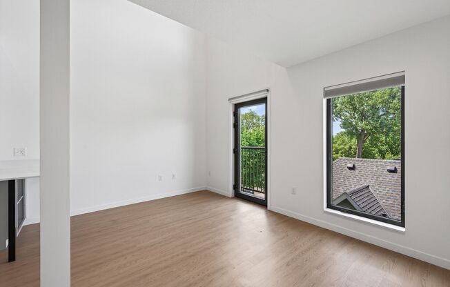 1 bed, 1 bath, 568 sqft, $1,565, Unit 407