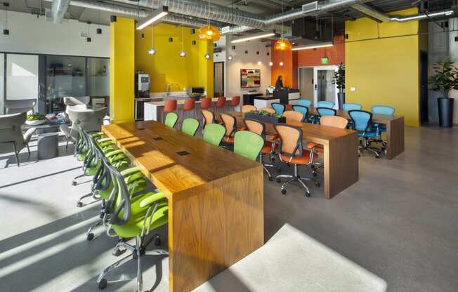 Coworking Offices at The Q Variel, California, 91367