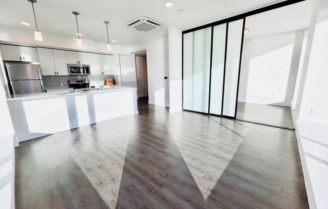 1 bed, 1 bath, 453 sqft, $2,500, Unit 410-515