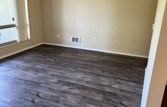 Four Seasons - 1 Bedroom Units available with amazing views by the water. Parking spots available!