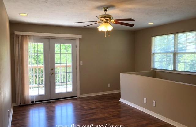 4 beds, 2.5 baths, $1,990