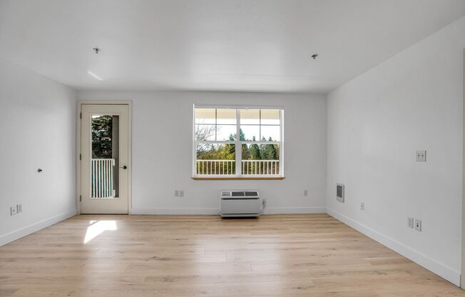 2 beds, 1 bath, 764 sqft, $1,695, Unit 126-302