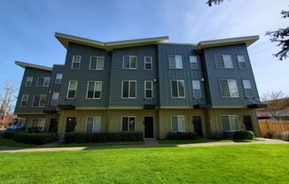 Double Master Suite Townhouse in Beaverton