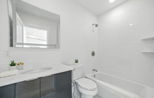 1 bed, 1 bath, 452 sqft, $2,720, Unit 305