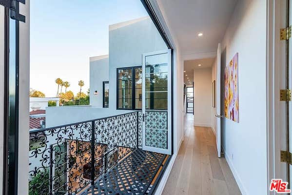 12509 W SUNSET BLVD